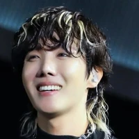 jung hoseok ( A.P)