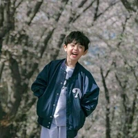 DAMIAN LOUS/JOE(YOUNGER TWIN)