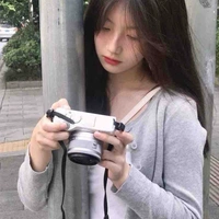 เฟีย(น.อ)