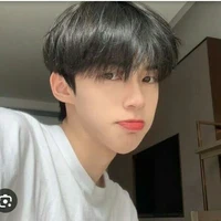 คิน(นายเอก)