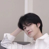 จอม🌺