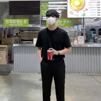 คริส(คนขับรถน.อ)​