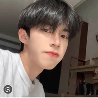 นัท(พระเอก)