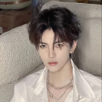 อดัม