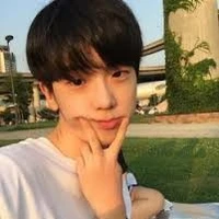 เก้า(เพื่อนนอ.+บอดี้การ์ด)