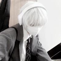 กันต์ 𝐊𝐚𝐧🕸. ( นายเอก )