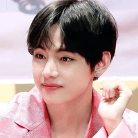 kim taehyung.