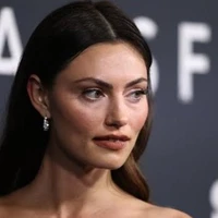 Anastasia Martin-ml sil