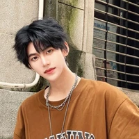 ใต้ฝุ่น🌫️(เพื่อน)