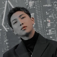 Namjoon *alfa dominante*