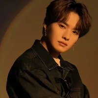 Lee know