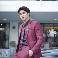 ฟีวิน.เจ้าของผับ