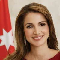 Reina Alba (45 años)
