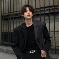 ภูผา(มือขวาพระนาง)