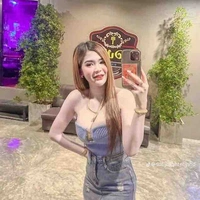 พลอย(แม่พระเอก)