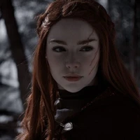 Olivia (19 años)