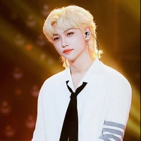 Felix (petit ami de Léa )