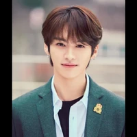 Lee know (frère de Léa )