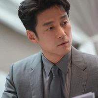 กรณ์:พ่อน.อ