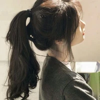ปีใหม่(เพื่อนนางเอก)