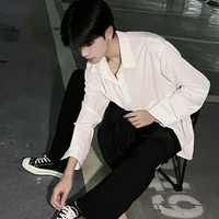 ไนท์=เพื่อนพระเอก