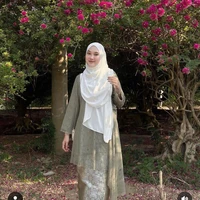 ustadzah amina