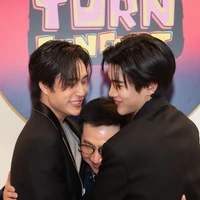 แอ๊ดดดดดดดดดดดดดดดดดดดดด