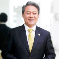 กร(พ่อพระเอก)