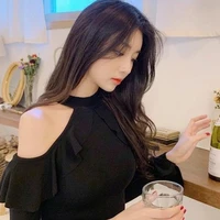 ไวท์🎧
