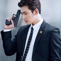 ติณ(มือขาวเซนต์)