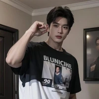 พี่นนท์(พี่ม.ร.ว่ายน้ำ)