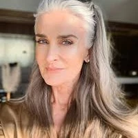 Lea (abuela)