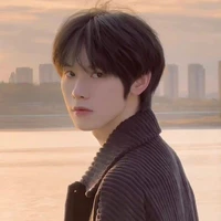 ไอซ์(นายเอก)