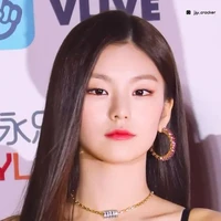 Yeji (Gf Jhope)