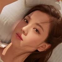 Jisoo (Gf Jin)