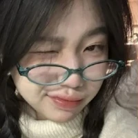 แพม(นางเอก)
