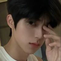 บิว(นายเอก)