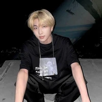 อเล็กซ์(เพื่อนพระเอก)