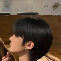 มี่ นายเอก