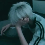 คิว พ.อ คนกลางแฝดนคิน