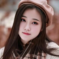 Elena Lee