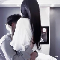 สกาย  ชน