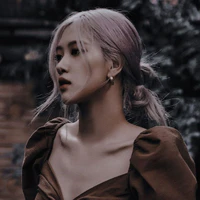 Park Chae-Young [Rosè]