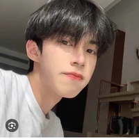 บอล(เพื่อนพระเอก)