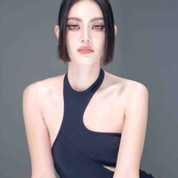 Jin Gyeong 