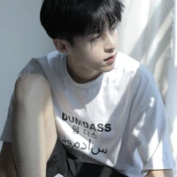 จอห์นนี่(น้องโจอี้+เพื่อนบาร์)