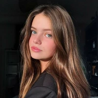 Kimberly Cavallaro (FL