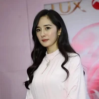 คุณหญิงแพร(แม่นายเอก)