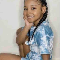 Sahra ~ 10 ans 