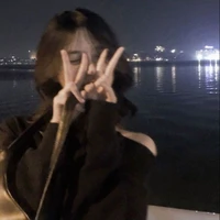 หลิน:เพื่อนนางเอก